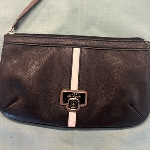 Guess Los Angeles black leather clutch